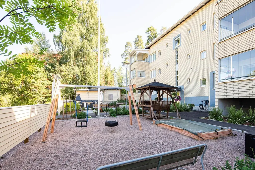 Aed - 3-toaline korter asukohas Tuusula