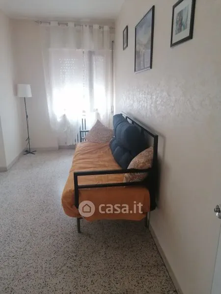 Chambres - Rented Apartment with Balcony in Lavello