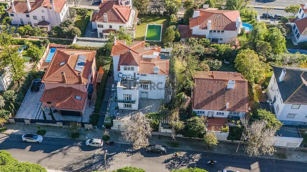 Õhuvaade - Luxury Villa with 1950s Charm in Lisbon