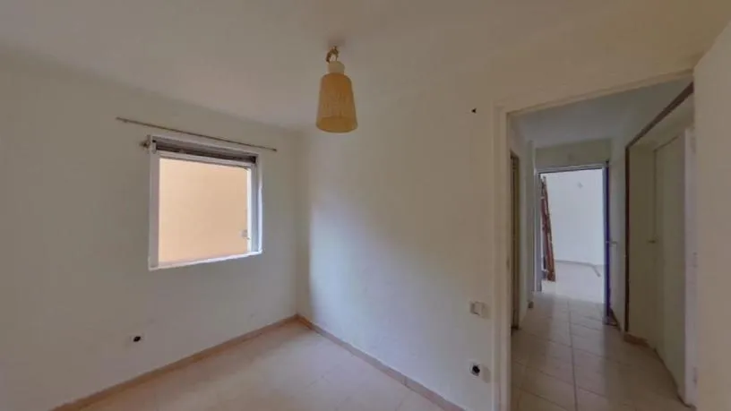 Toad - Bright Apartment in Central Badalona