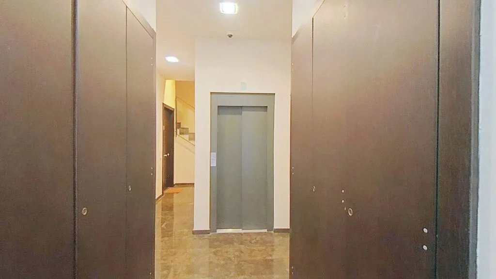 Esik - Apartment with Air Conditioning in Sants