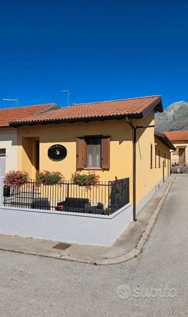 Välivaade - Rustic Cottage with Mountain View in Forme (AQ)