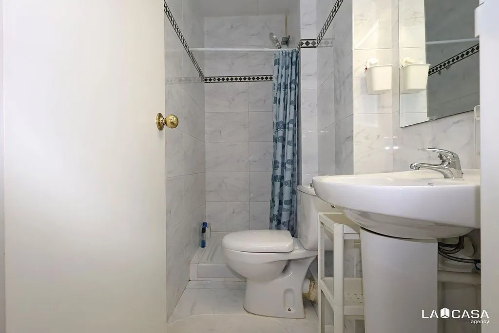 Salles de bain - Triplex Penthouse with Private Solárium in Santa Eulàlia