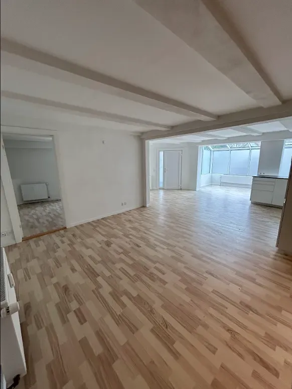 Séjour - Renovated 3-Bed Flat with Balcony in Kolding Centre