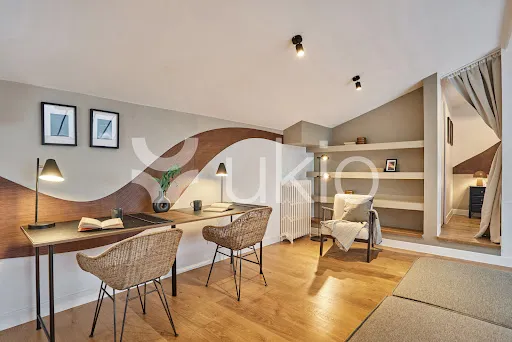 Salle à manger - Appartement de Luxe Rénové avec Ascenseur à Paris 5ᵉ
