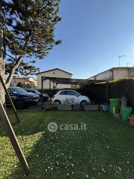 Garden - Villa with Private Garden in Adria