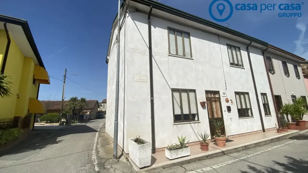 Extérieur - Villa with Private Garden in Porto Viro