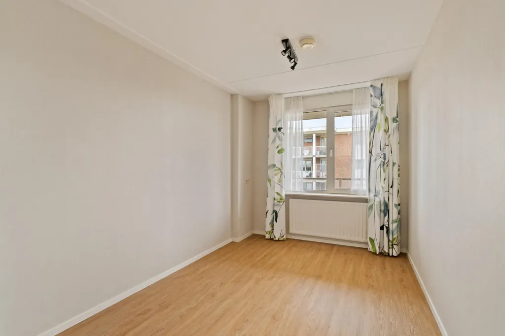other_room