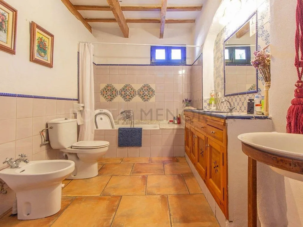Vannitoad - Refurbished House with Pool near Sant Lluís