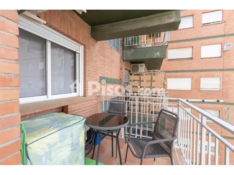 Balcone - Modernised Apartment with Balcony in Granada