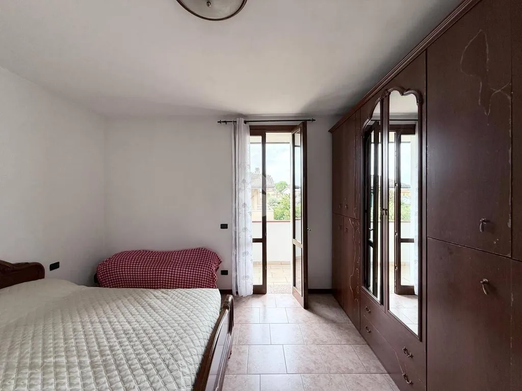 Magamistoad - Three-Bedroom Apartment with Private Terrace in Teolo