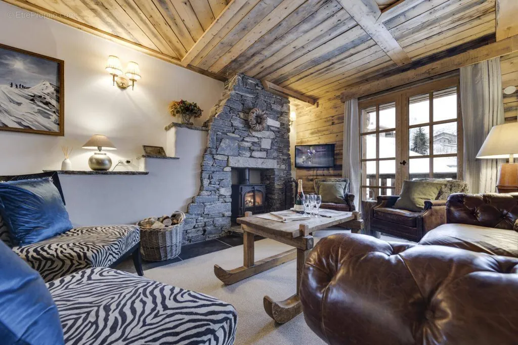 Séjour - Duplex Luxe avec Piscine et Jacuzzi à Saint-Paul-en-Chablais