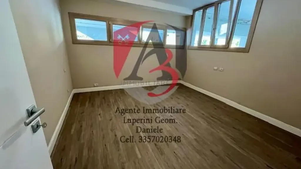 Appartement 4 pièces à IT