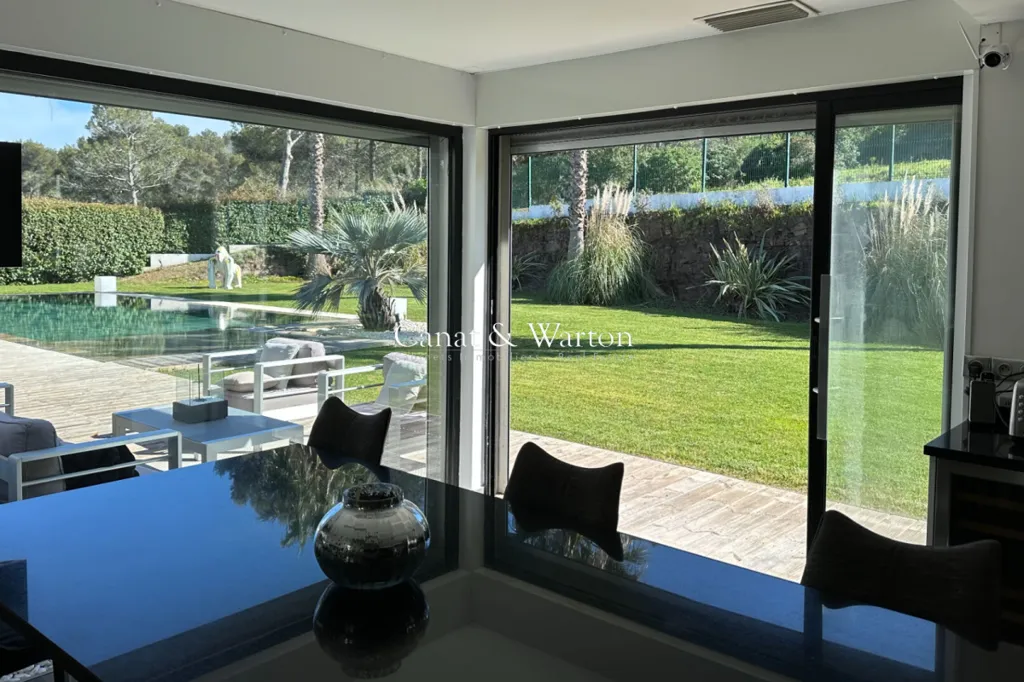 Terrazza - Villa with Sea View in Saint-Raphaël