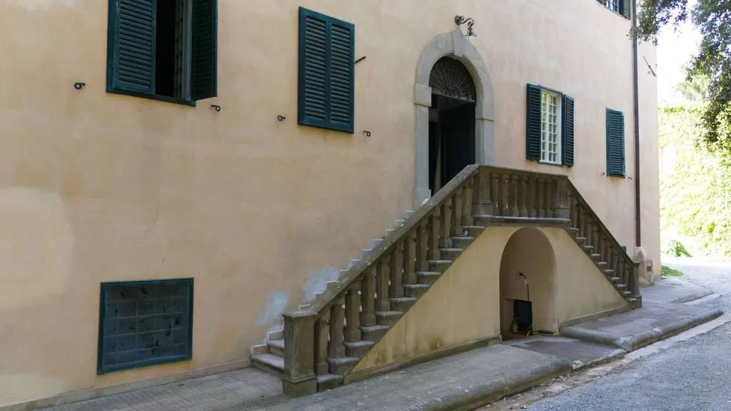 Välivaade - Napoleonic Villa with Pool in Livorno Hills