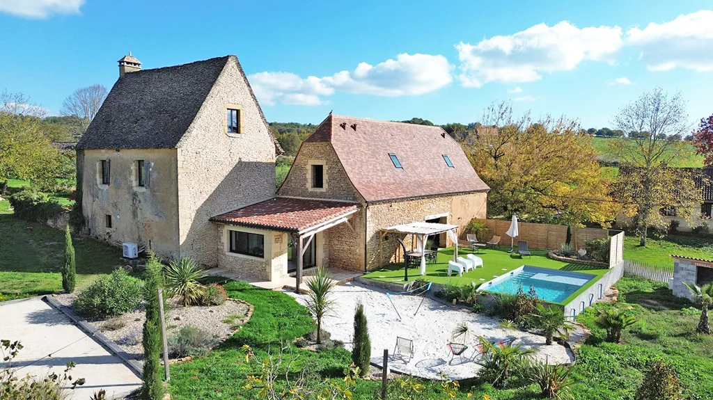 Vue aérienne - Maison de Caractère avec Piscine à Saint-Genies
