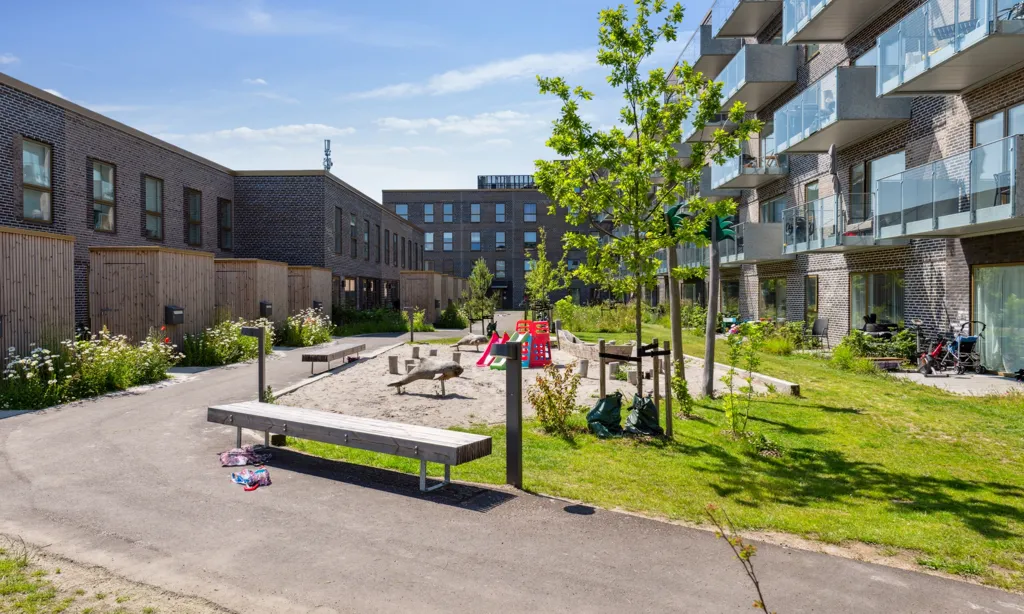 Aed - Apartment with West-Facing Balcony in Glostrup