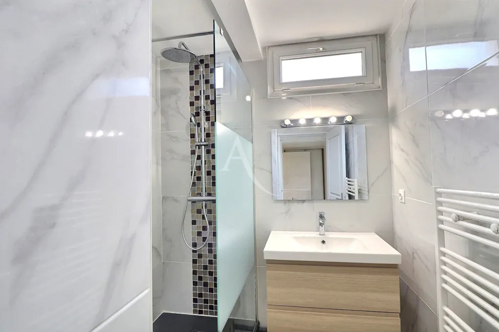 Bagni - Renovated T3 with Garden in St Barnabé Centre