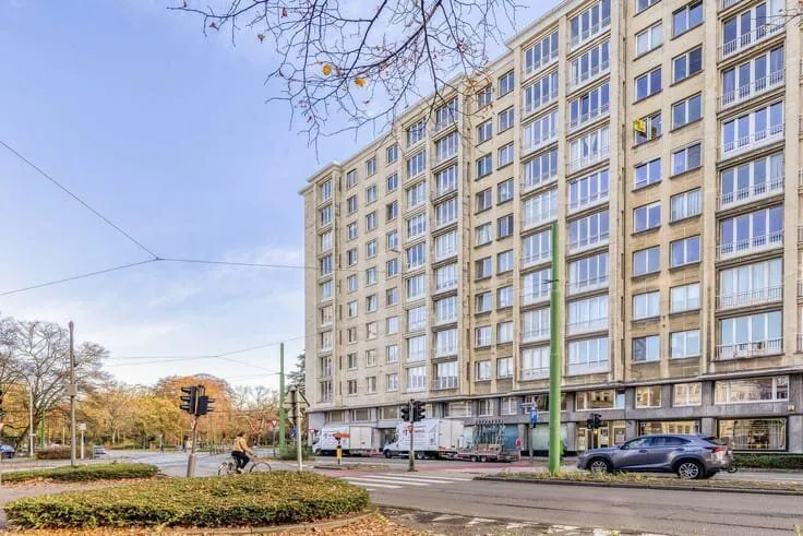 Exterior - Apartment with Canal View in Antwerp