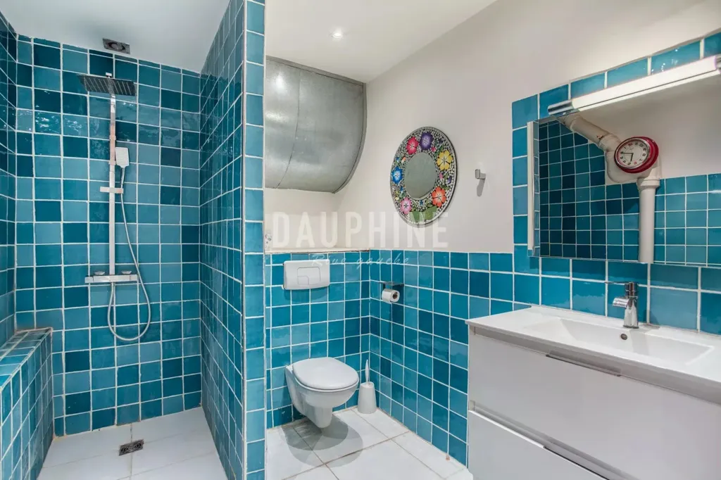 Salles de bain - Loft avec Verrière dans le 5ème Arrondissement de Paris