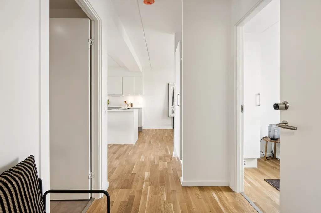 Esik - 4-Bedroom Flat with Balcony in Hedehusene