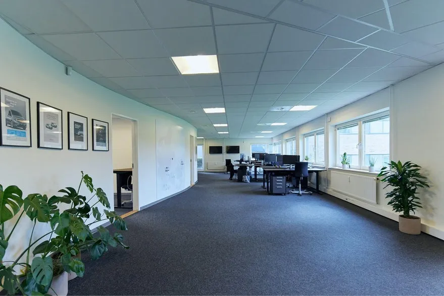 Bureau - Modern Office with Green Views in Kolding