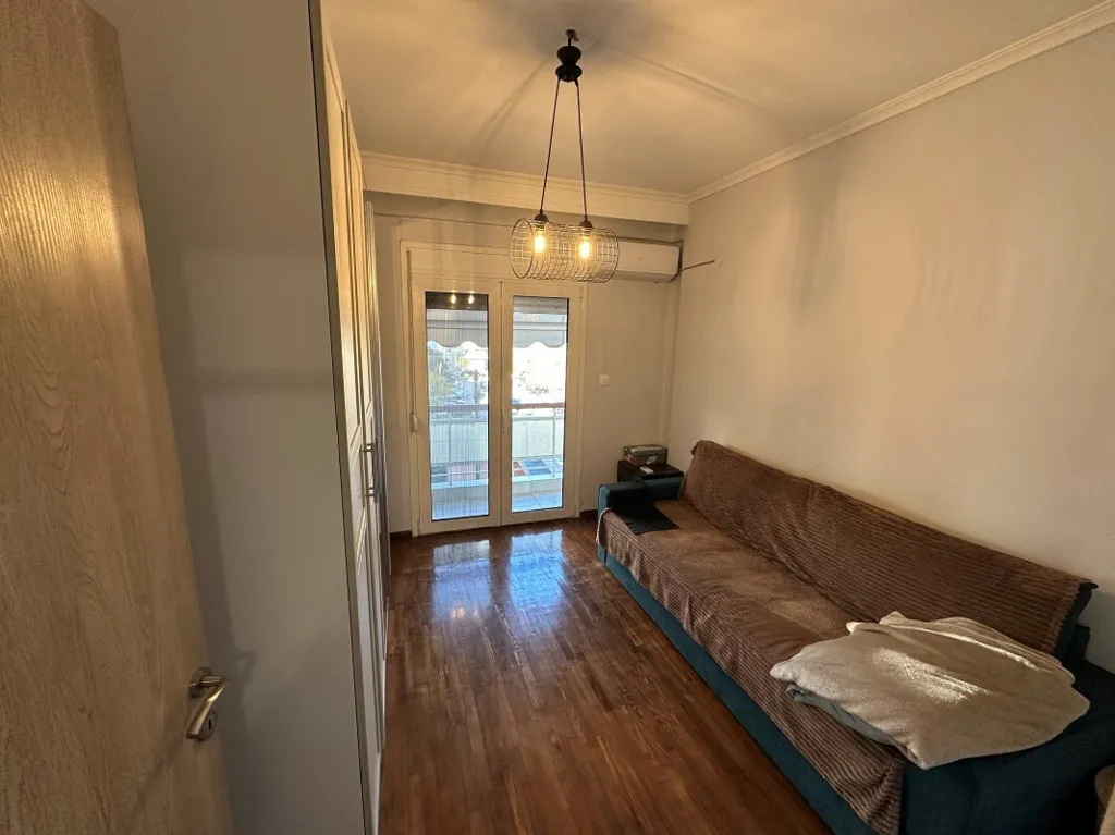 Living Room - Renovated Flat with Elevator in Thessaloniki