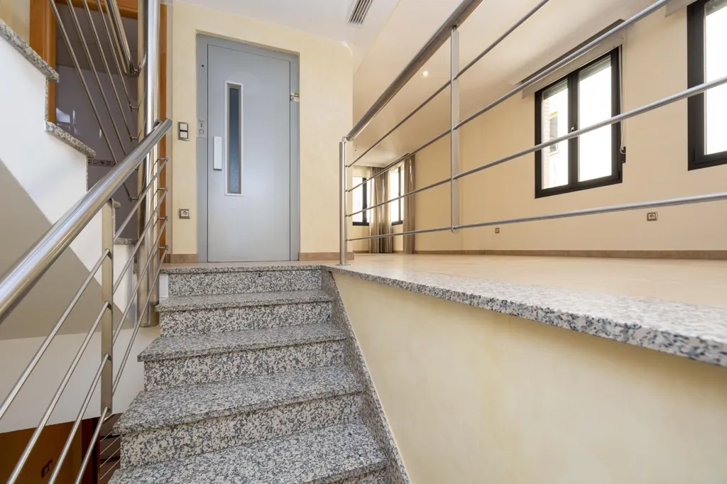 Rooms - Luxury House with Private Lift in Granada Centre