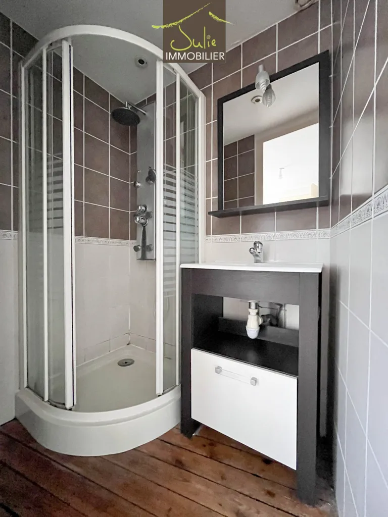 Salles de bain - Appartement 2 Pièces Centre Bressuire