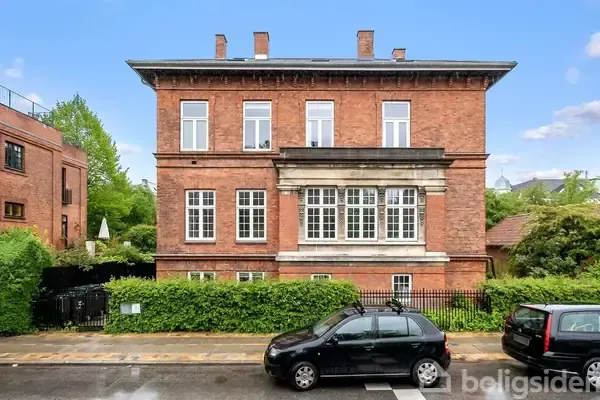 Välivaade - Villa with Historical Charm in Frederiksberg C