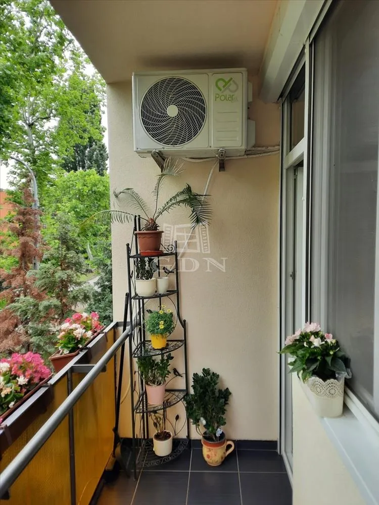 Rõdu - Renovated Apartment with Balcony in Kecskemét