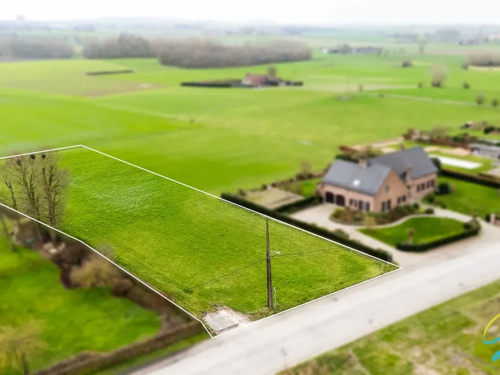 Vue aérienne - Terrain à Bâtir avec Vue sur les Champs à Dergneau