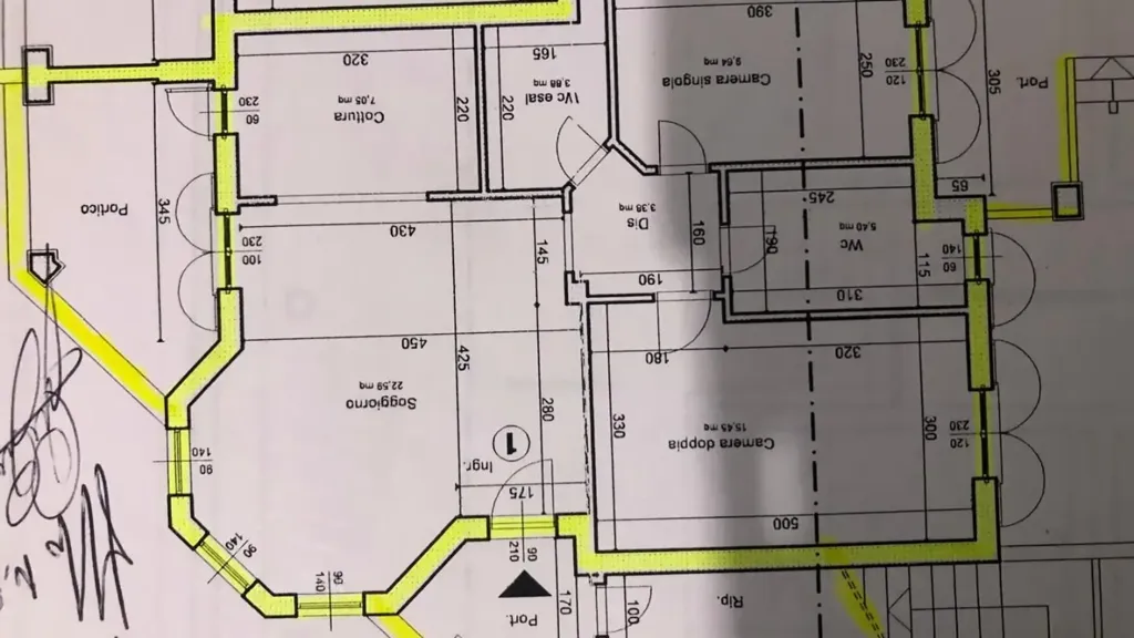 Plan - Ground Floor Apartment with Private Garden in Luni