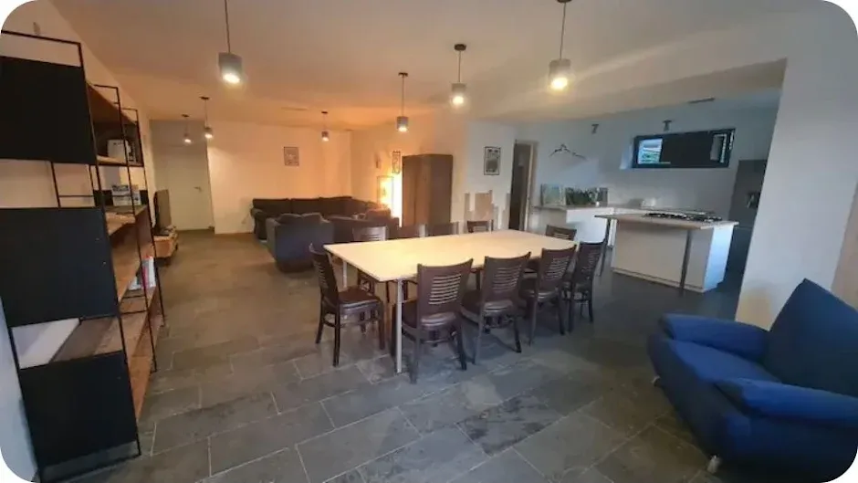Söögituba - Furnished Apartment with Terrace in Châtillon-sur-Cluses