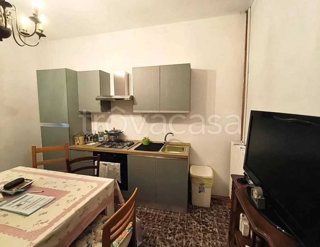 Salle à manger - Apartment with Balcony in Sommariva Perno