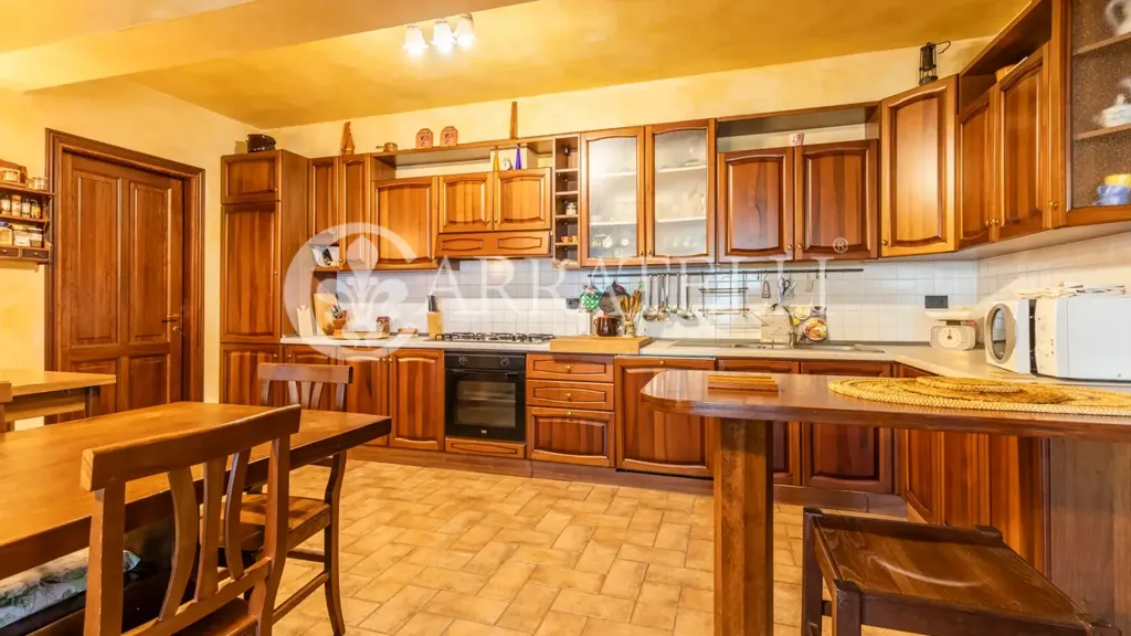 Cuisine - Rustic Property with Pool in Sarteano