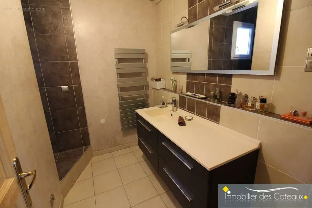 Salles de bain - Maison au Calme avec Piscine à Venerque