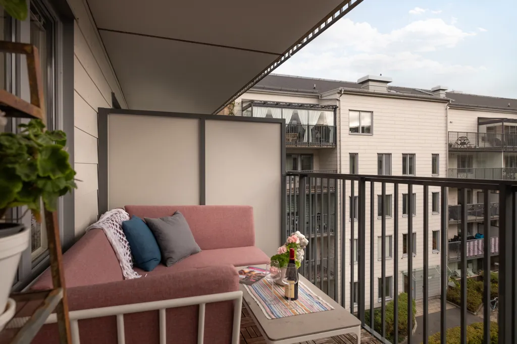 Balcon - Modern Apartment with Two Balconies in Kvillebäcken
