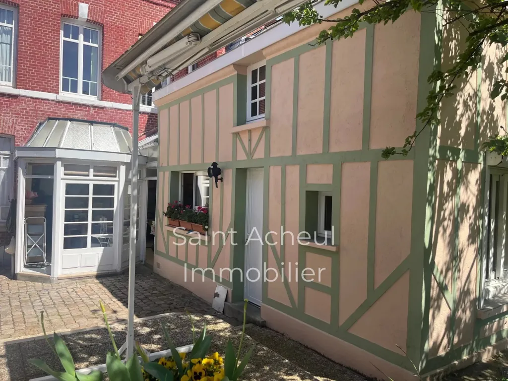 Jardin - Maison avec Jardin et Garage à Proximité