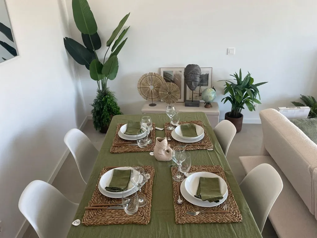 Söögituba - Modern Flat with Sea View in Torremolinos