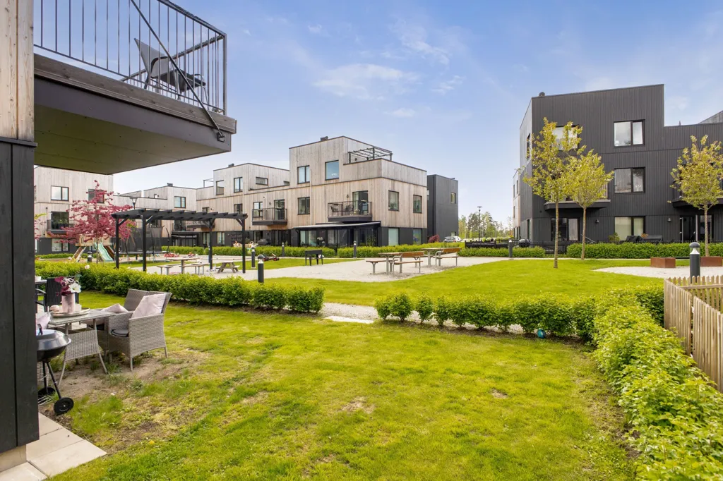 Jardin - Apartment with Private Terrace in Källtorp