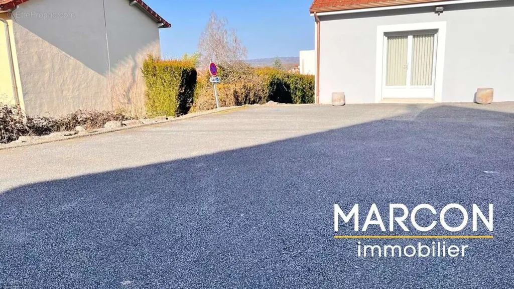 Välivaade - Professional Flat with Parking in Guéret