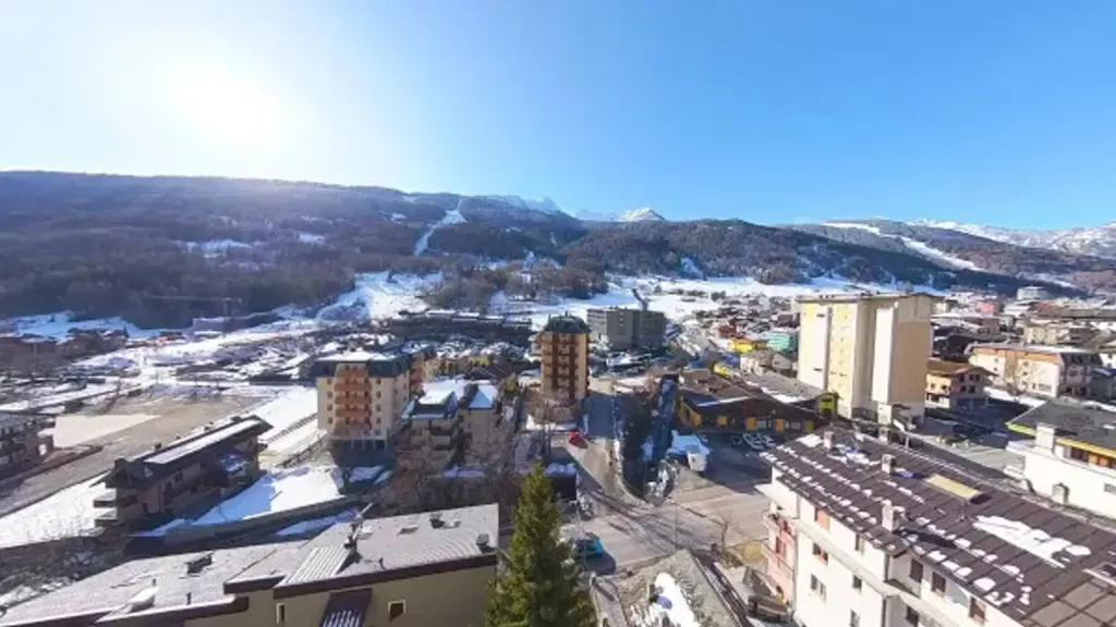 Balcony - Apartment with South View in Aprica