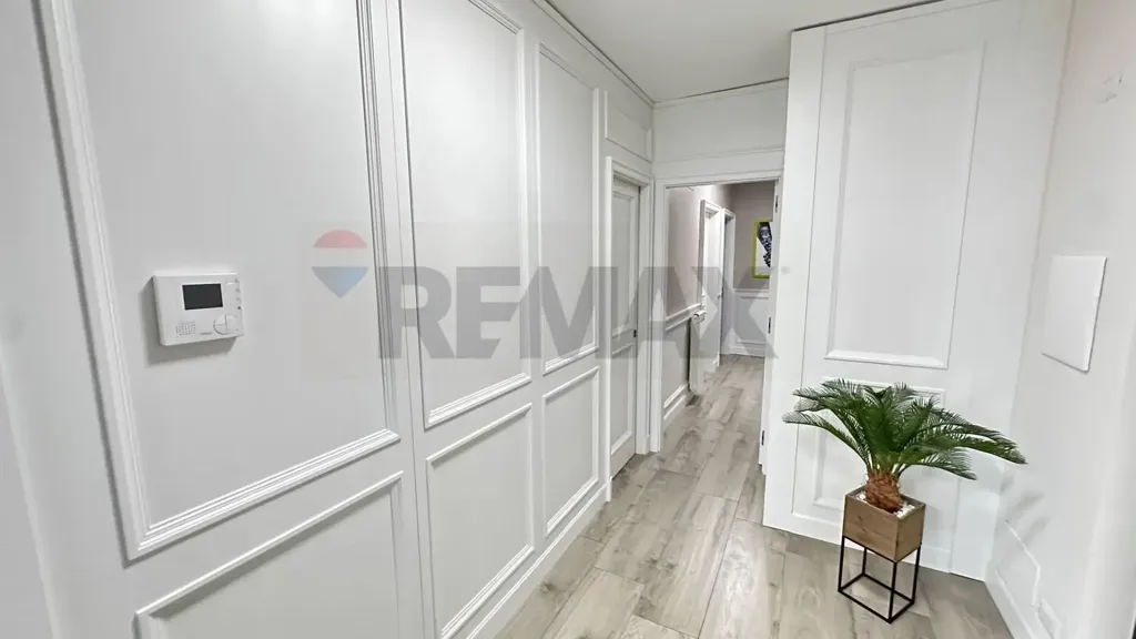 Hallway - Modern Apartment with Balcony in Cosenza