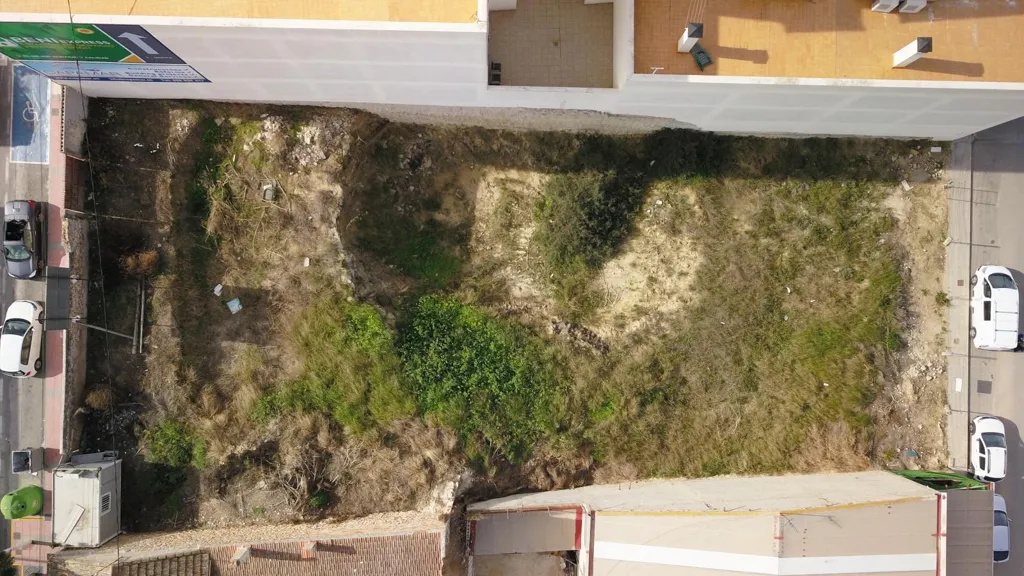 Õhuvaade - Commercial Plot with Views in Benijófar