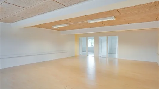 Toad - Office Space with Large Windows in Odense SØ
