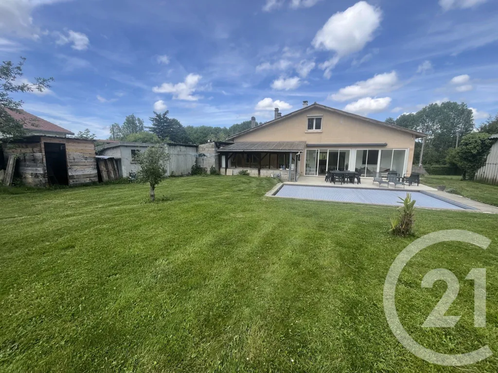 Aed - Renovated House with Pool in Capvern
