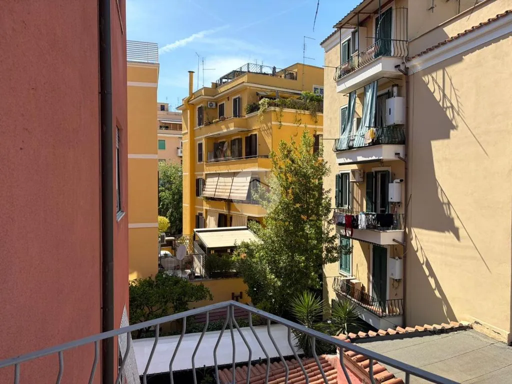 Balcon - Modern Flat with Balcony in Monteverde, Rome