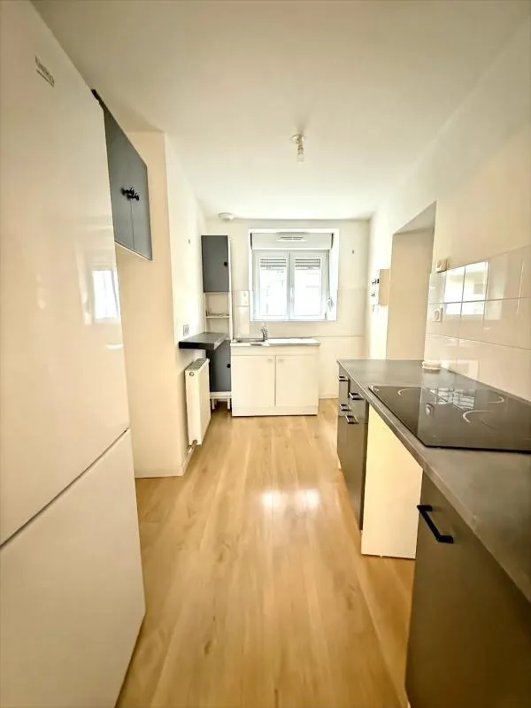Köök - Two-Bedroom Flat near Nancy, Tomblaine