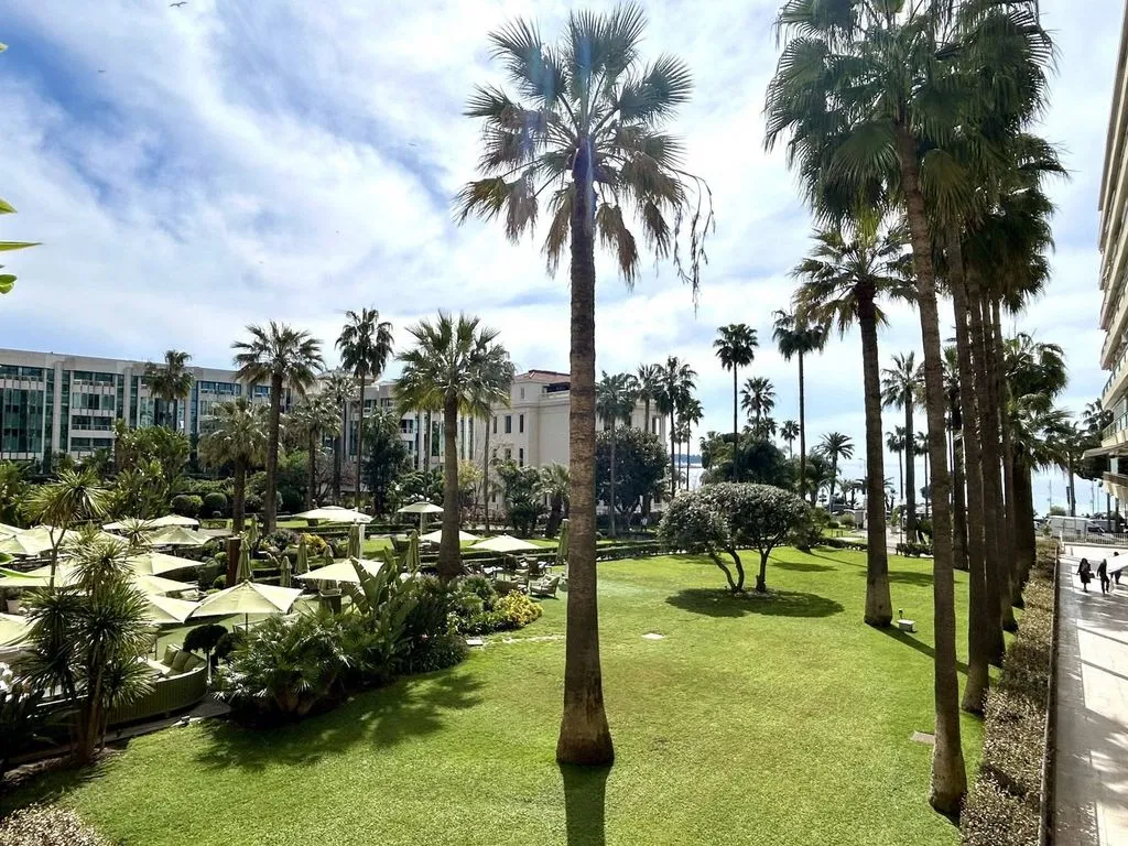 Terrass - Luxury Flat with Sea View on Croisette, Cannes